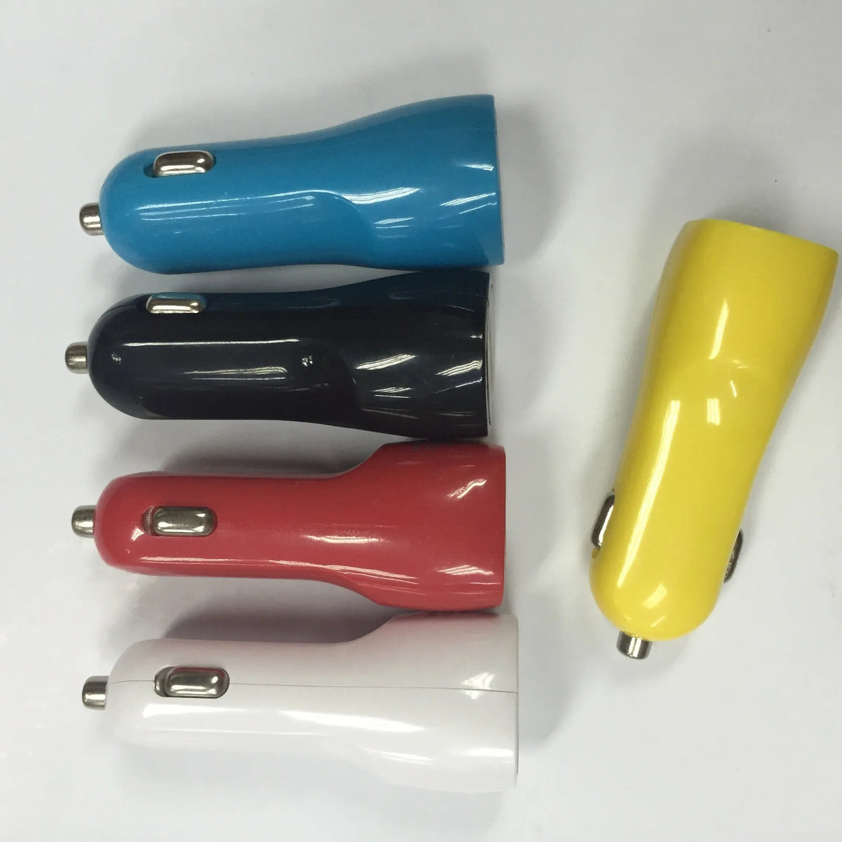 Dual USB car charger with blue LED indicator light and piano paint finish