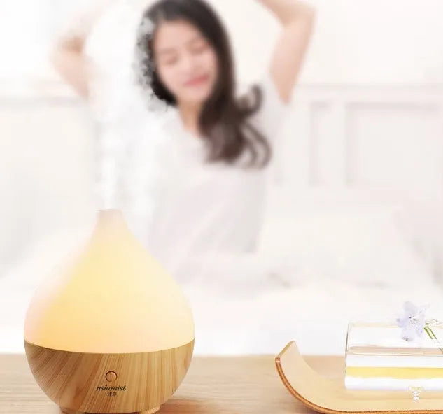 Asakusa wood grain finish 100ml USB aroma diffuser on table