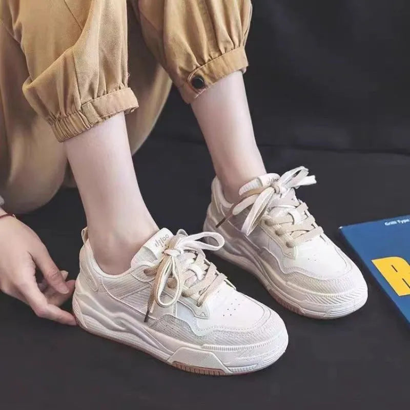 Women's pink low-top rubber sneakers with height-increasing soles and imitation leather lining