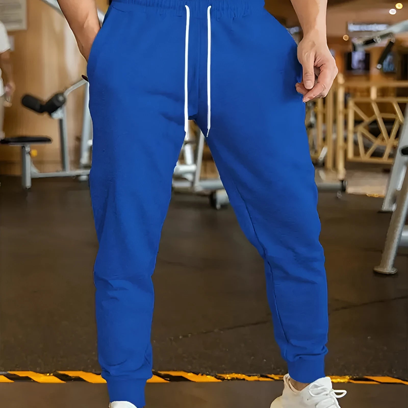 Men's linen style leisure trousers with elastic drawstring waist in loose fit cut