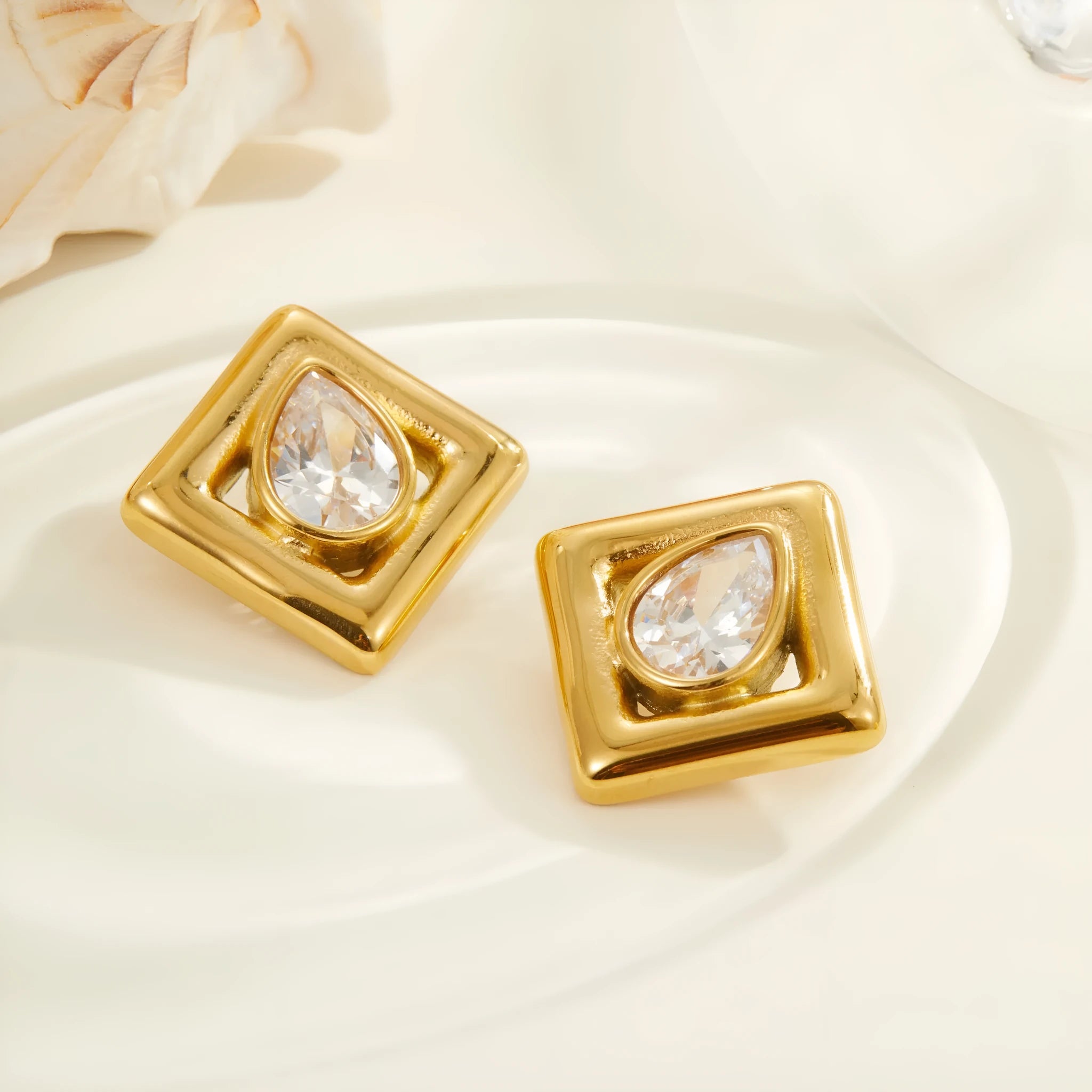 Gold geometric stud earrings with water drop zircon inlay on stainless steel with 18K plating