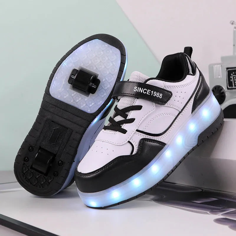 Charging flash rollerskates with LED lights in pink, white, black or purple with two or four wheels