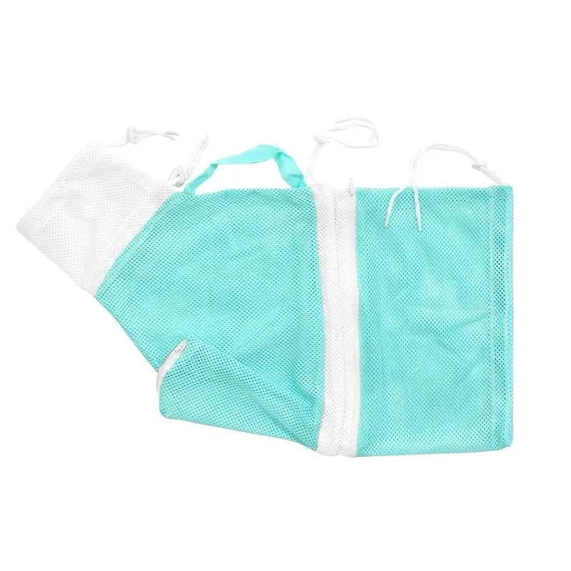 Fifth generation cat grooming bag with adjustable lifting system and detachable scratch-resistant design