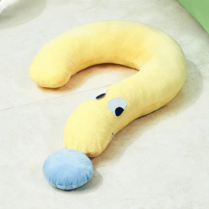 Blue rectangular pet pillow measuring 62cm by 39cm for cats and dogs.