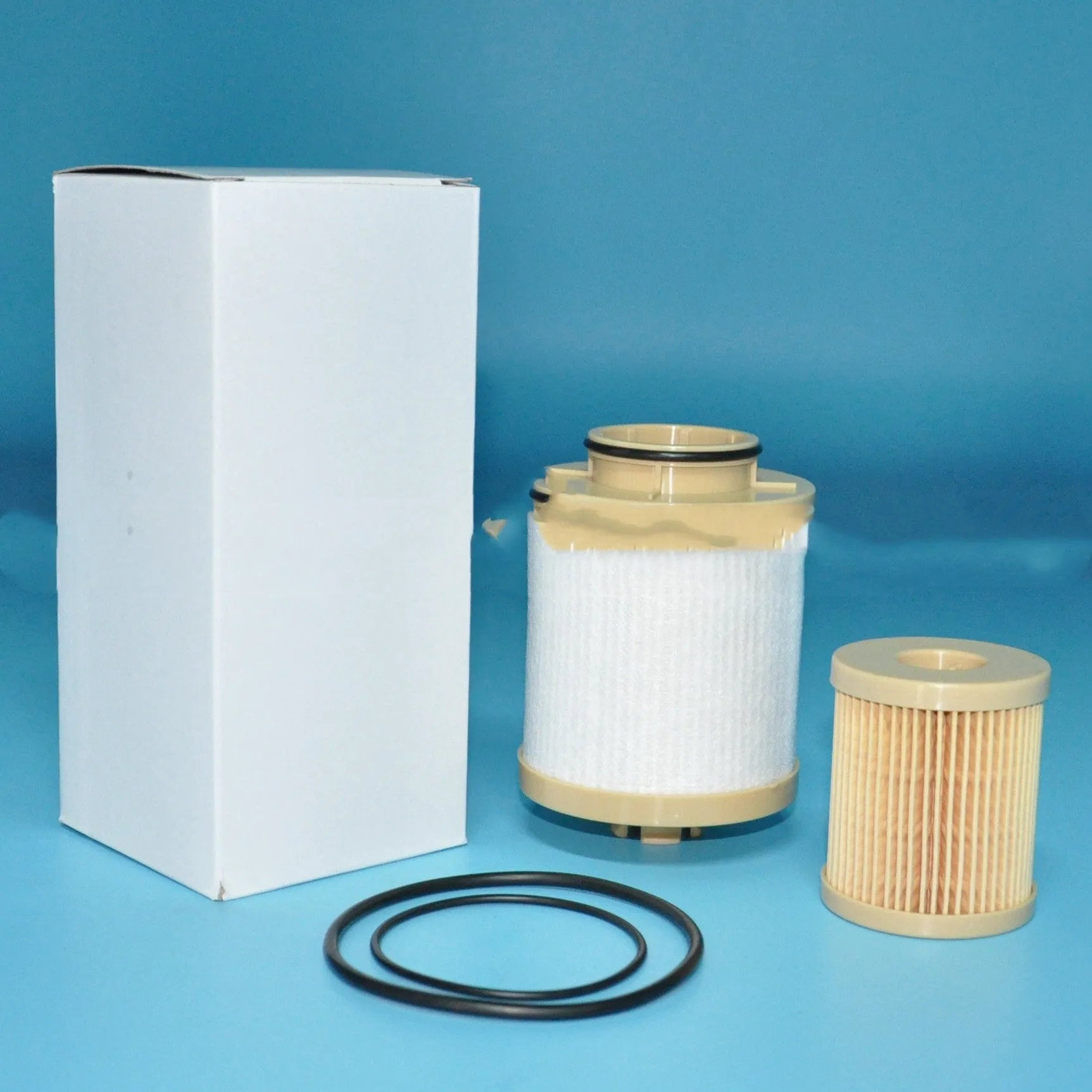 FD4616 diesel fuel filter for Ford F350 F550 F750 Super Duty trucks showing dimensions