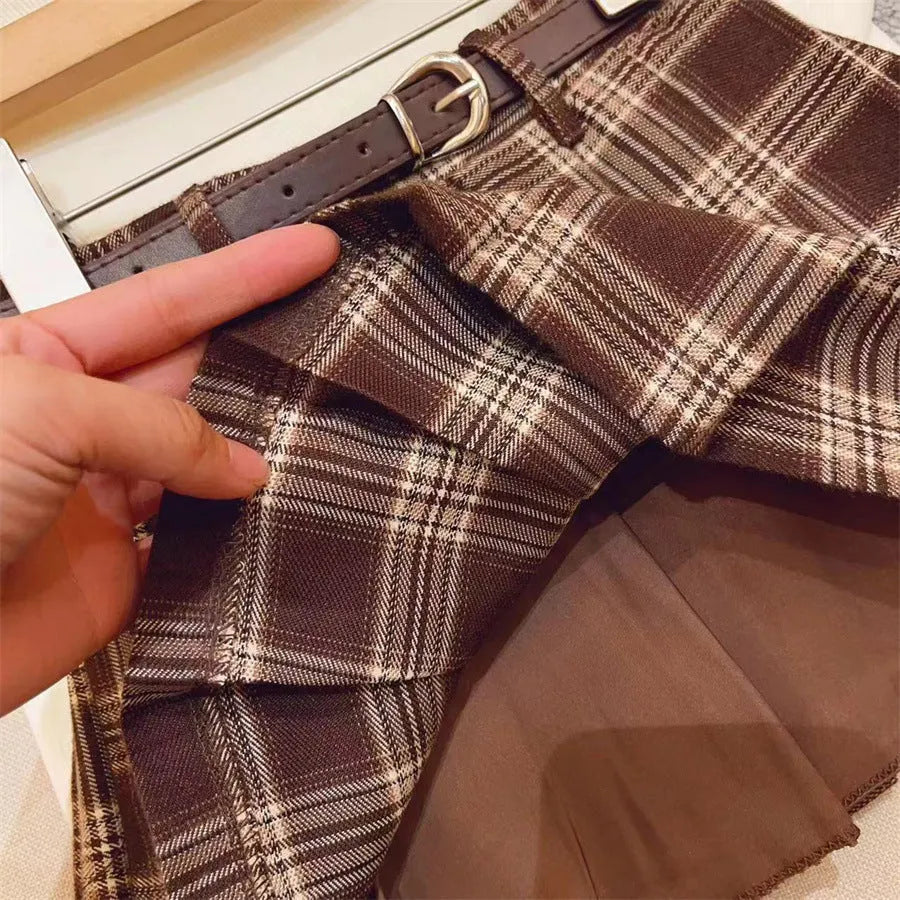 Girls' cotton blend plaid pleated A-line skirt for spring and autumn casual wear
