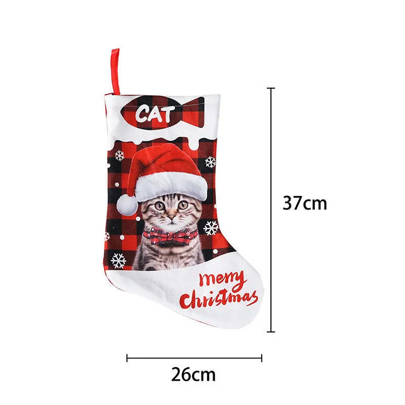 Printed cloth Christmas wall hanging with puppy and cat designs in traditional American plaid style