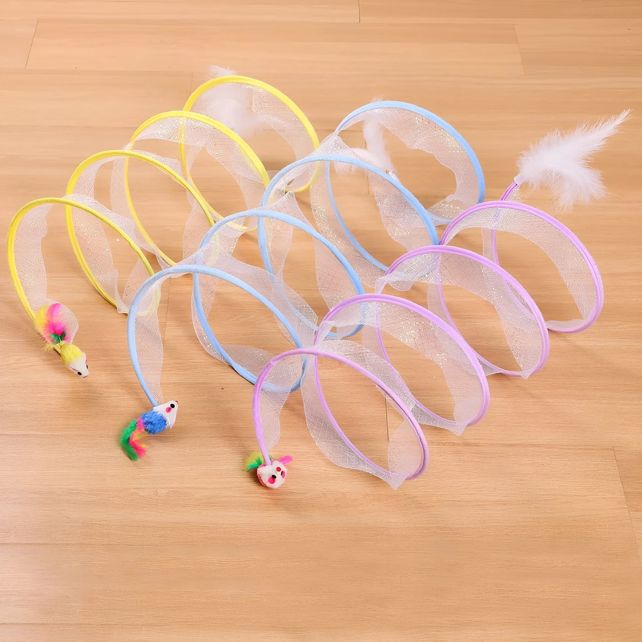 S-shaped cat tunnel with steel frame, elastic net and interior feather danglers