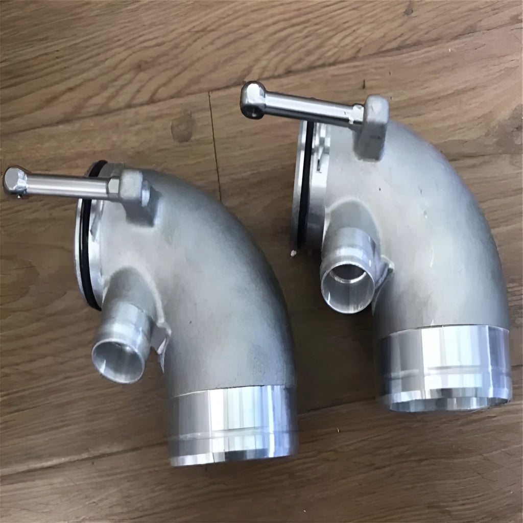 Aluminium alloy 90-degree turbine elbow for lateral engine positioning with anodised finish