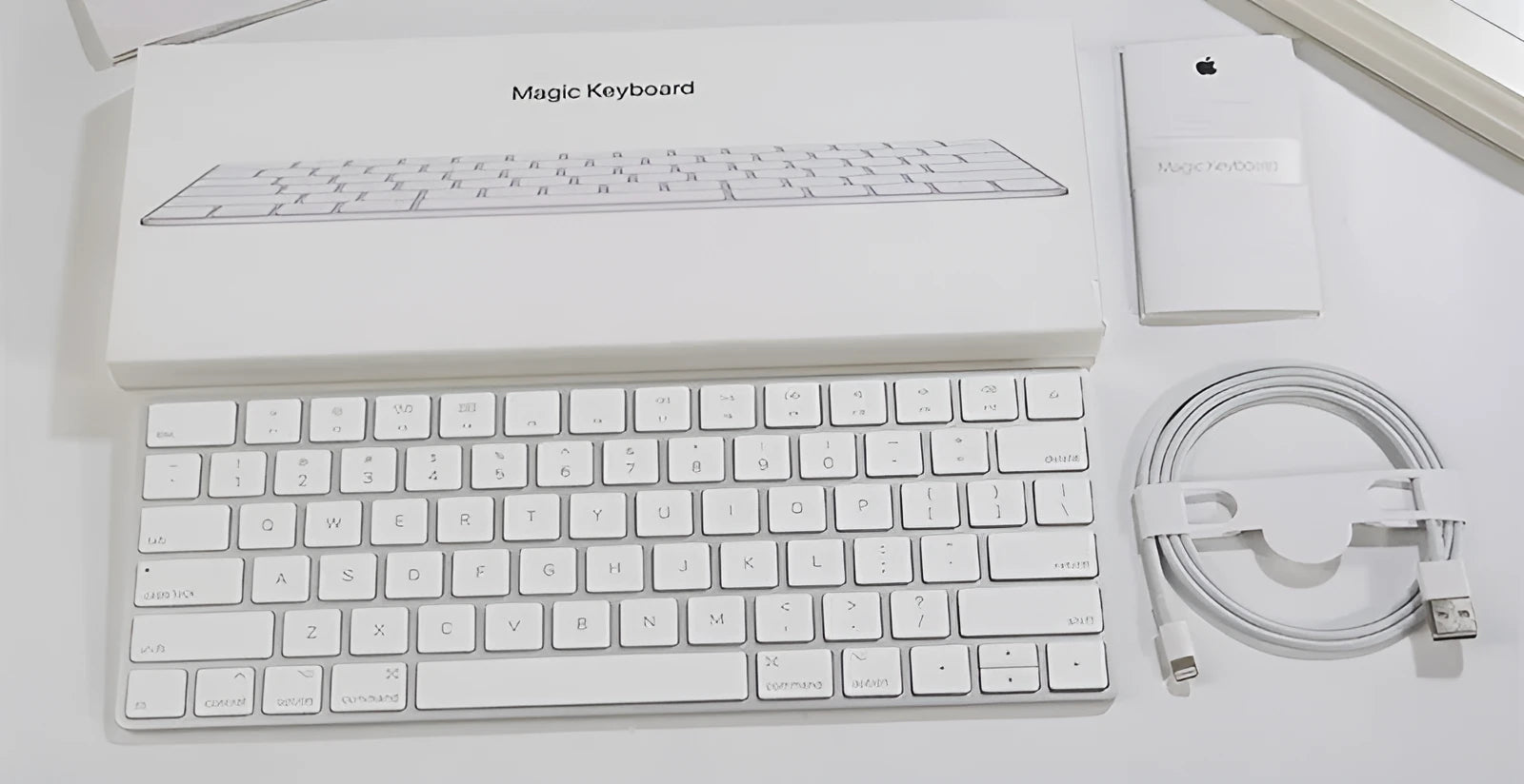 White Apple G6 ultra-thin metal Bluetooth wireless keyboard with multimedia function keys