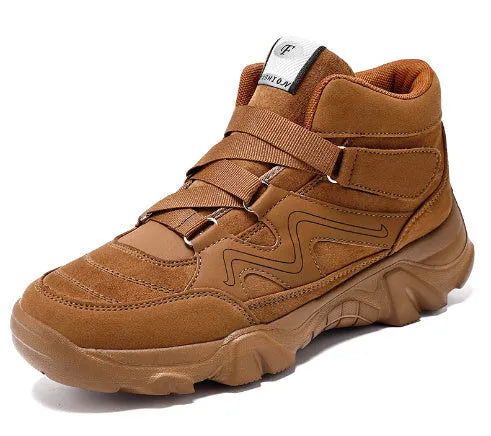 Men's lace-up casual shoes in multiple colours with cushioned footbed