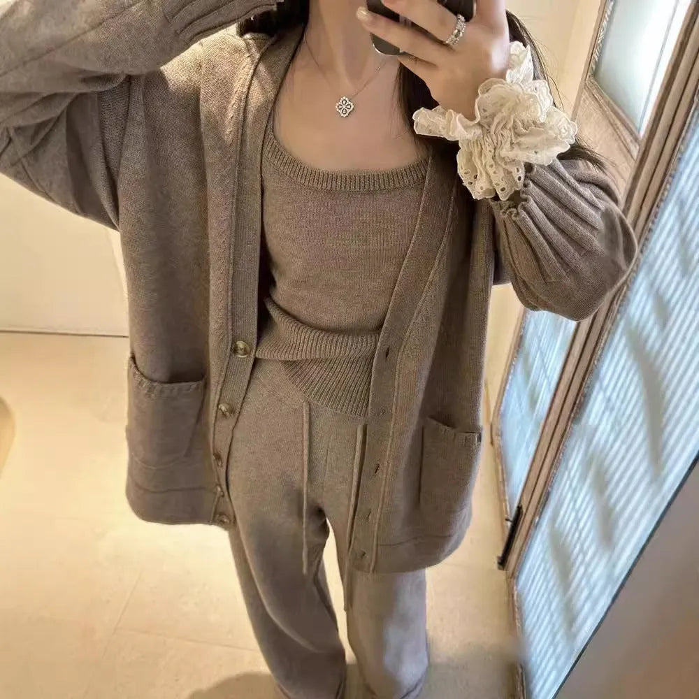 Women's knit cardigan vest suspender pants three-piece set in beige wool blend fabric