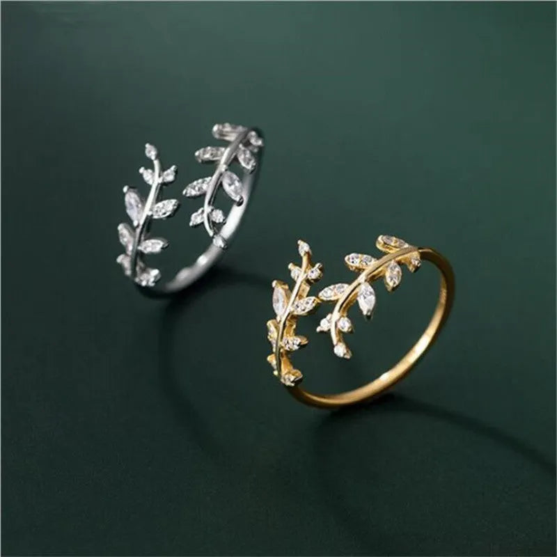 Women's copper branch leaf ring with electroplated gold or silver geometric design
