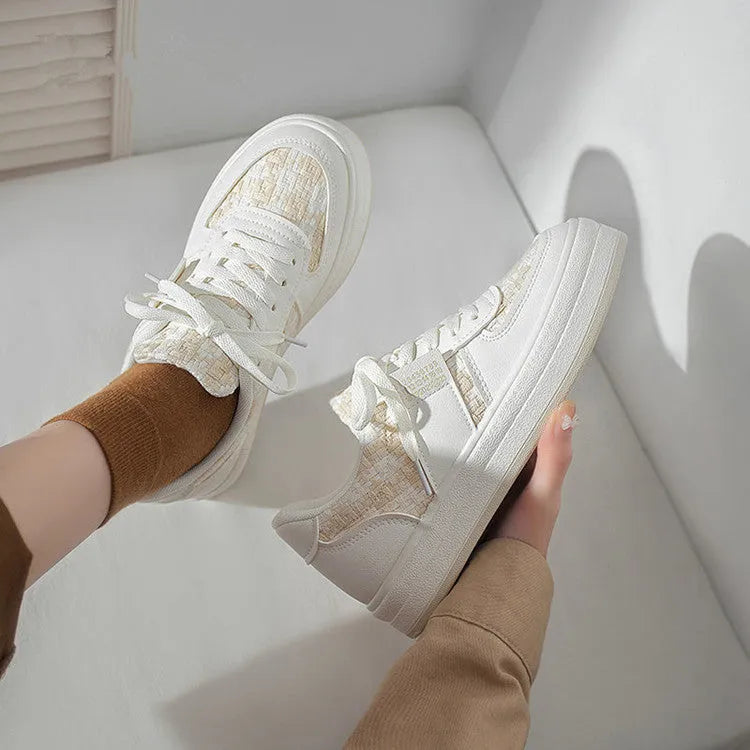 Beige plaid platform sports shoes with lace-up front and rubber soles