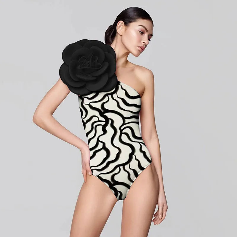 One-piece swimsuit with 3D flower detailing in nylon fabric for swimming