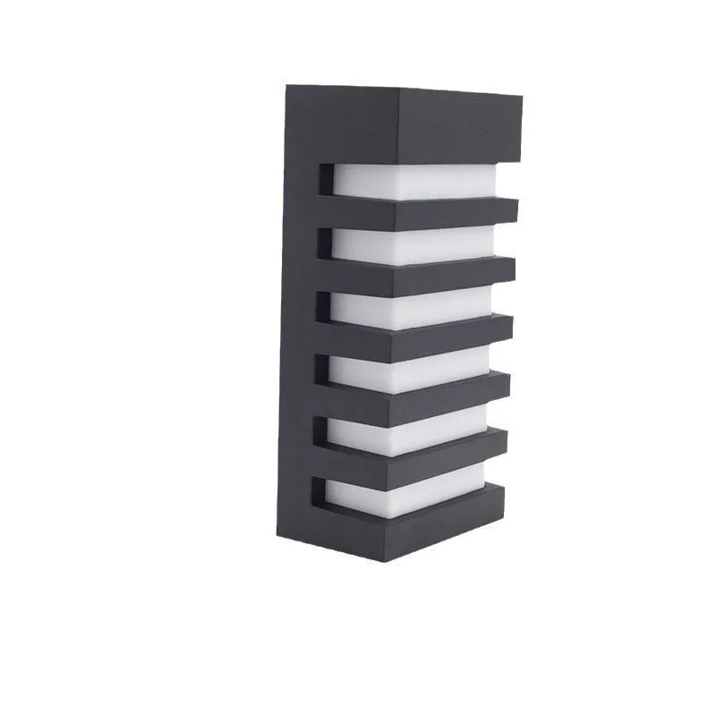 Minimalist aluminium outdoor wall lamp with IP55 waterproof rating and LED light source.