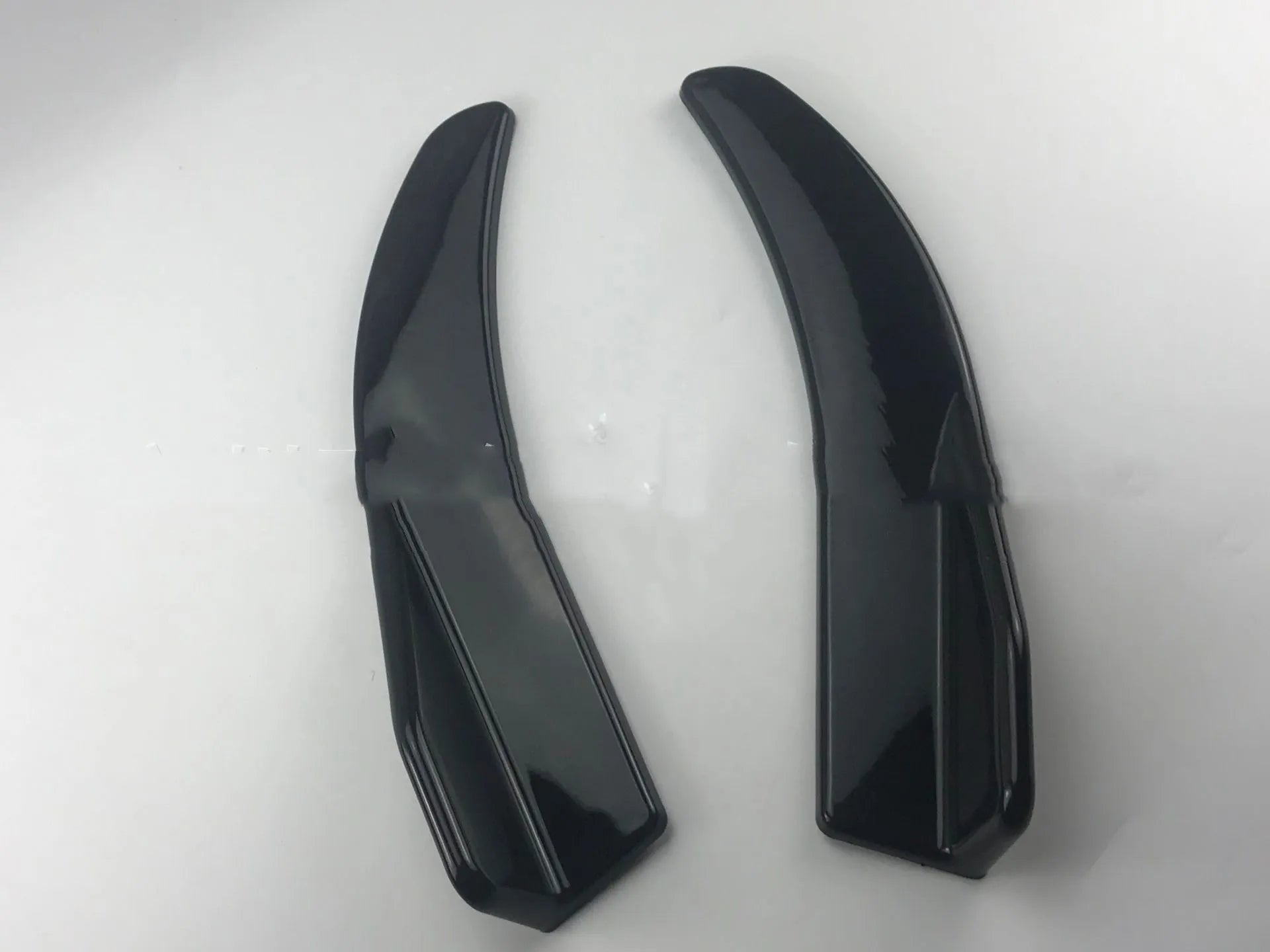 Car front and rear deflector light bar kit for General Motors vehicles with ABS construction