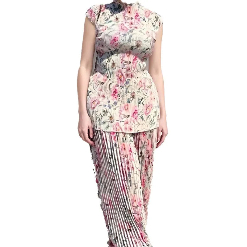 Women's printed chiffon dress with long sleeves and high waist styling