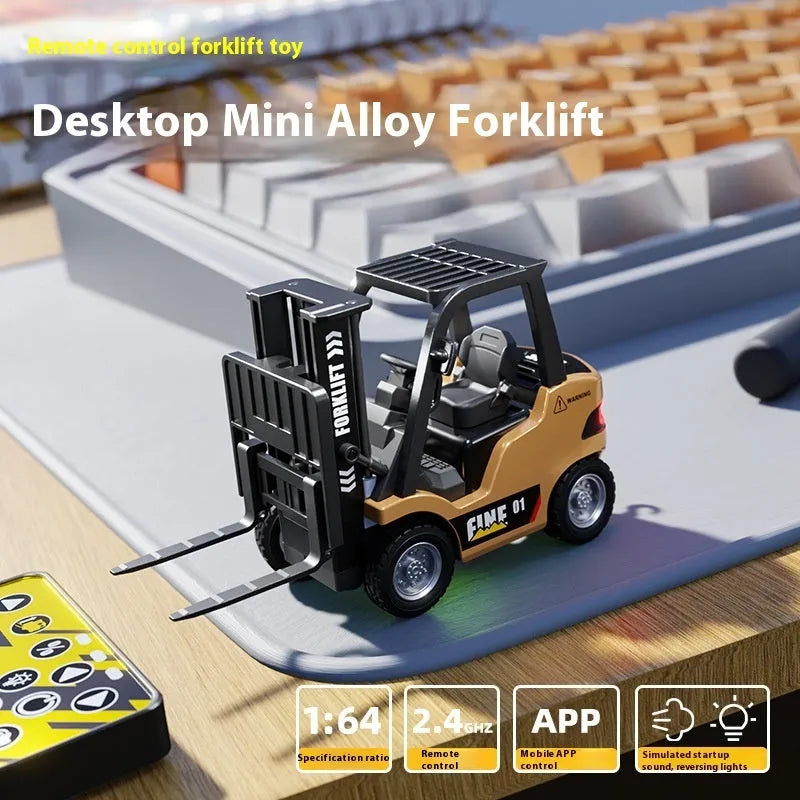 1:64 scale alloy Bluetooth remote control forklift toy with four accessories and three obstacles