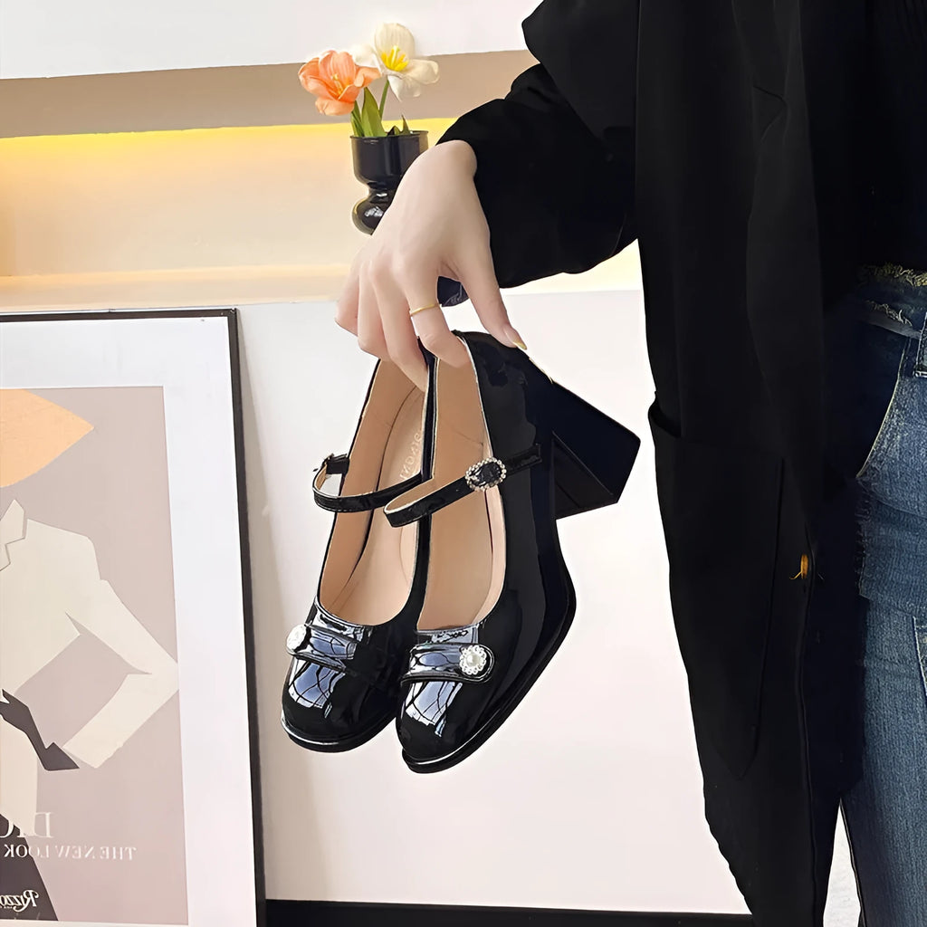 Women's black patent leather chunky heel high heels with round toe and buckle fastening