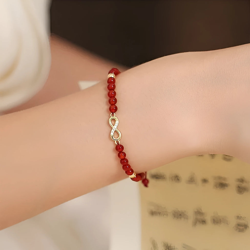 Hand-woven red agate beads bracelet with diamond-shaped beads in ethnic style