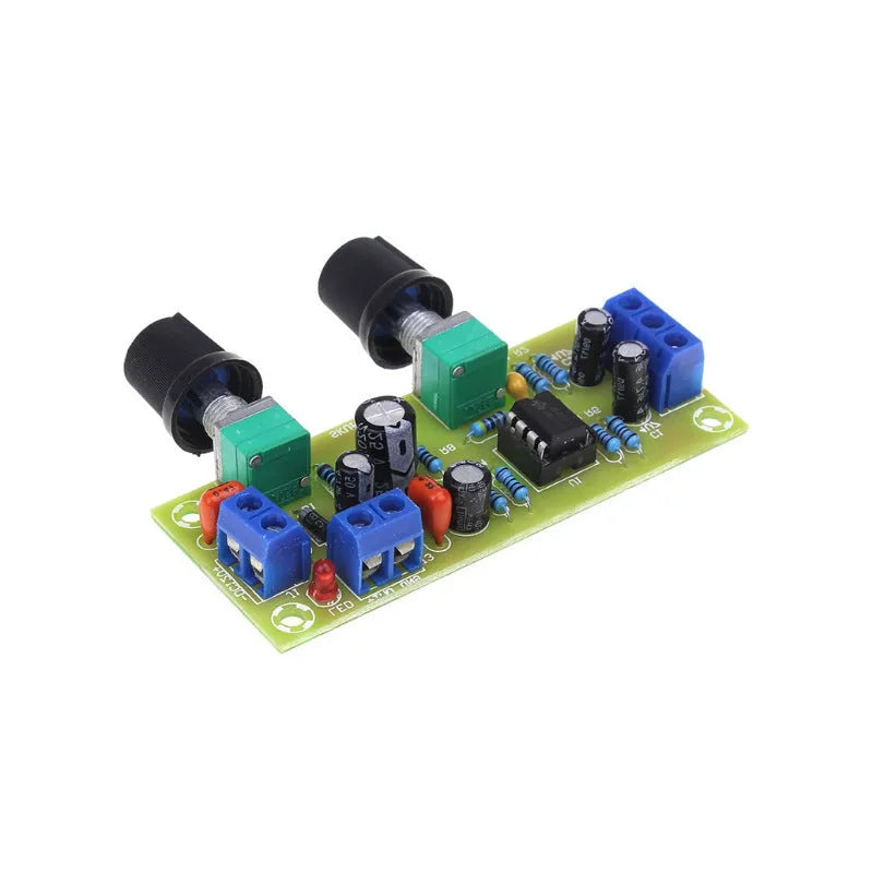 Single power supply 10-24V bass boost front board on FR-4 fibreglass PCB with mounting holes