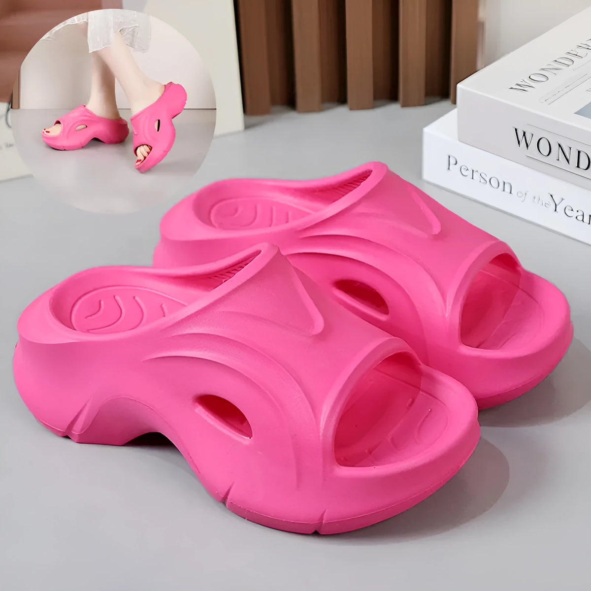 Women's thick-soled EVA slippers in white colour with round toe design