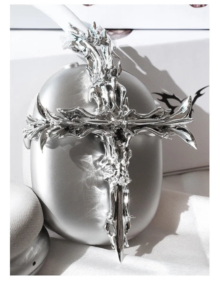 Gothic cross design hard resin cover for Apple AirPods Max headphones in silver colour