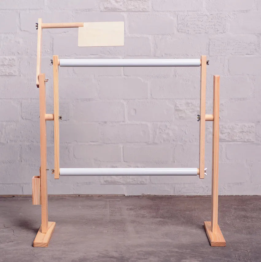Vertical desktop solid wood cross stitch frame with adjustable height mechanism