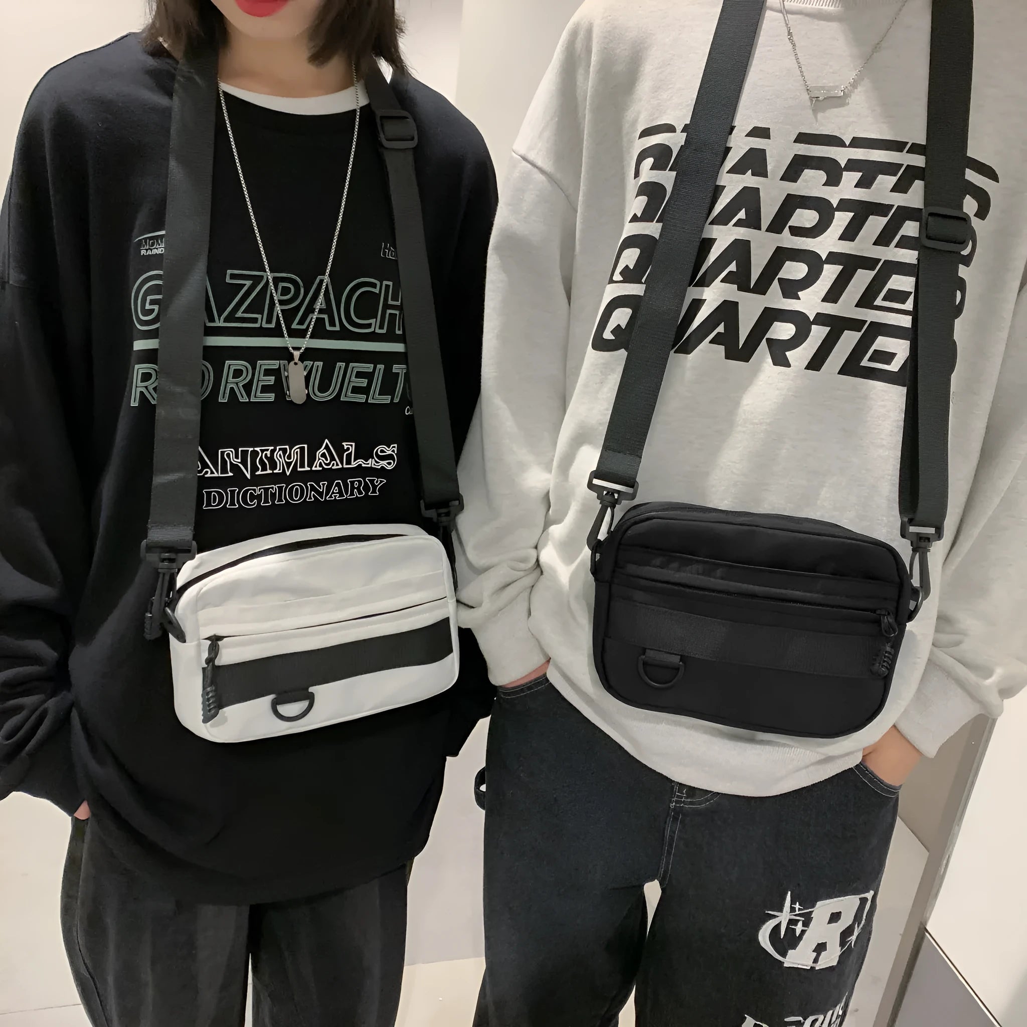 Men's street style nylon messenger bag showing dimensions of 22cm length × 14cm height × 5cm width