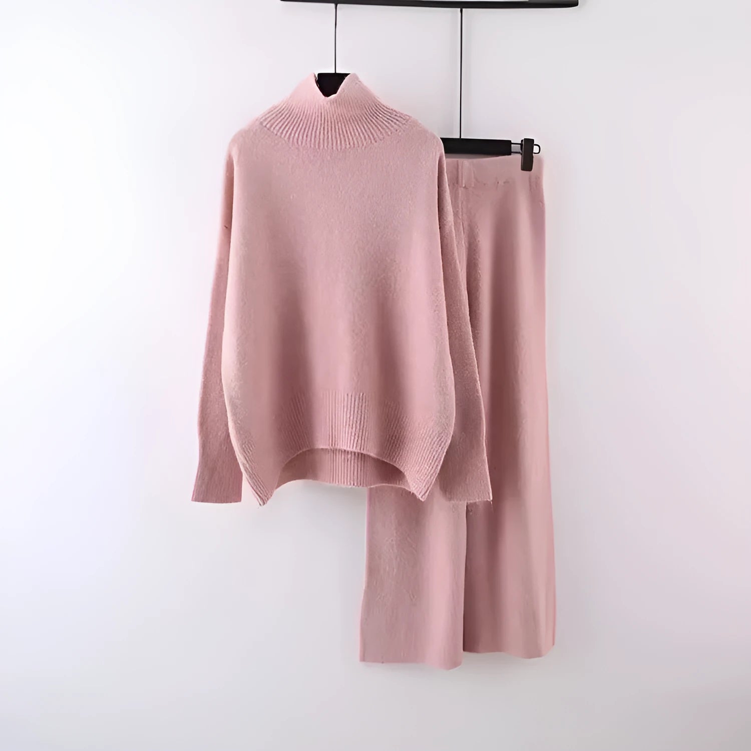 Women's casual two-piece set with long-sleeve sweater and wide-leg trousers in solid colour