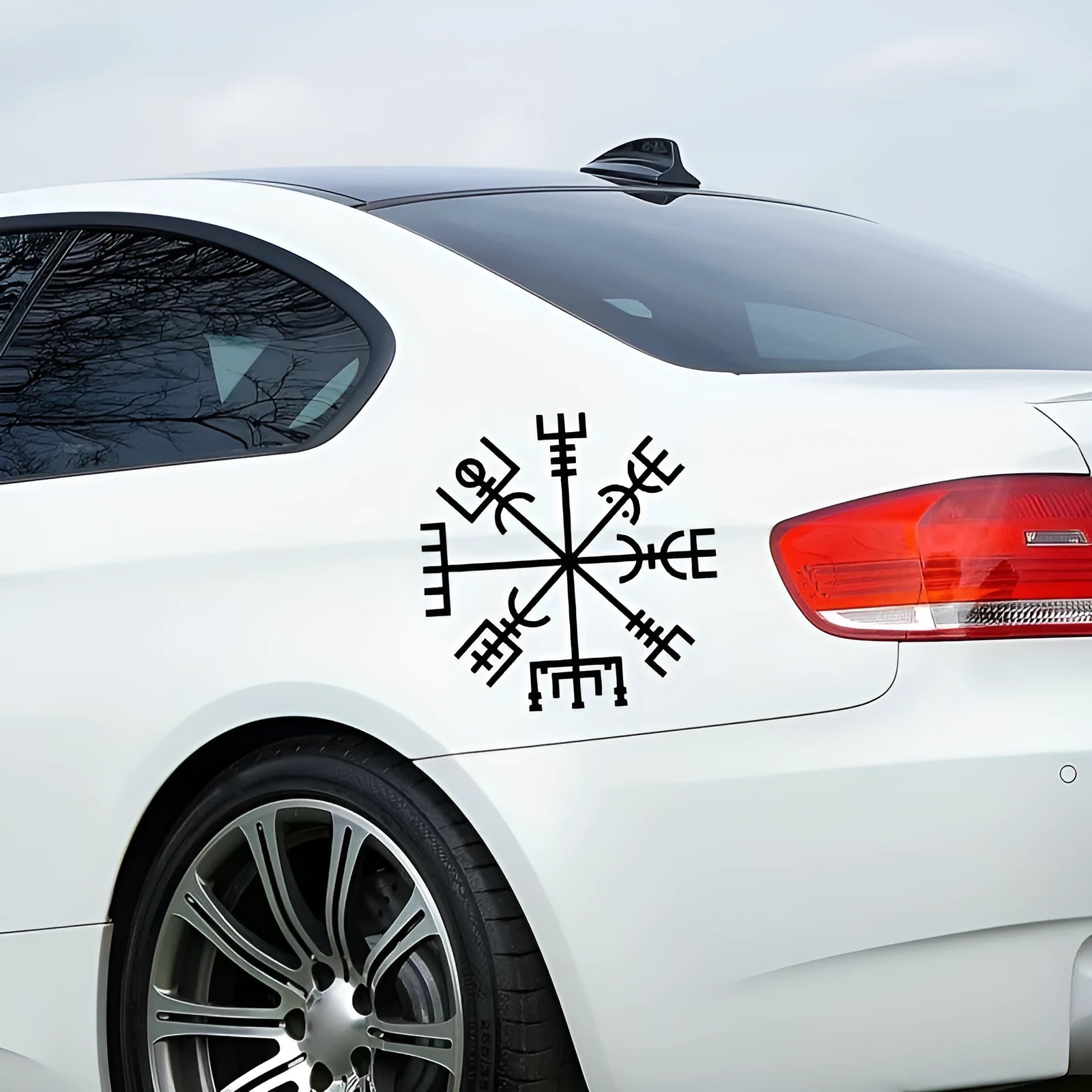 Square 13cm Vegetarian No Charm vinyl sticker for car glass and notebooks