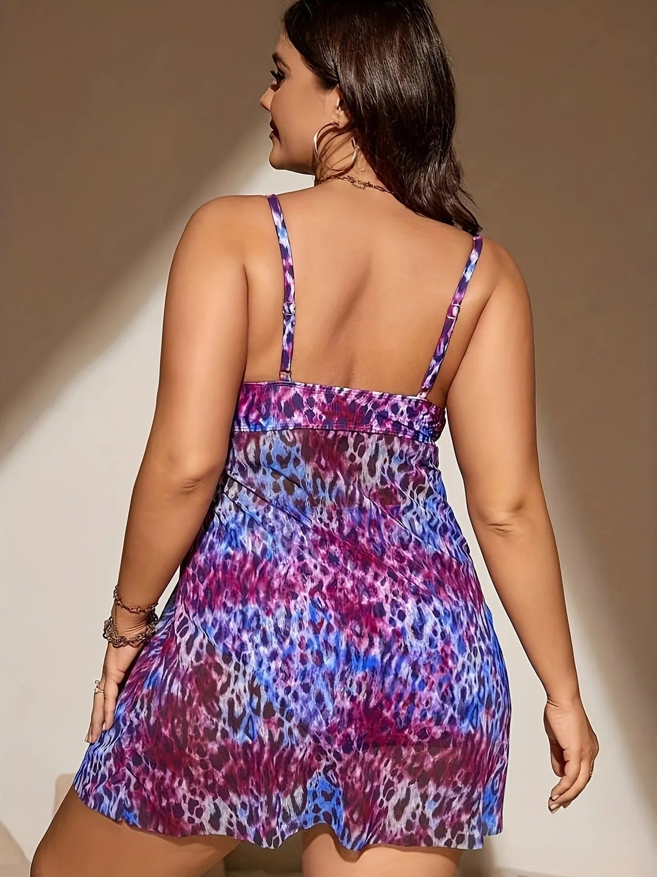 Plus size women's skirt split bikini swimsuit in polyester fabric with sleeveless top and skirted bottom