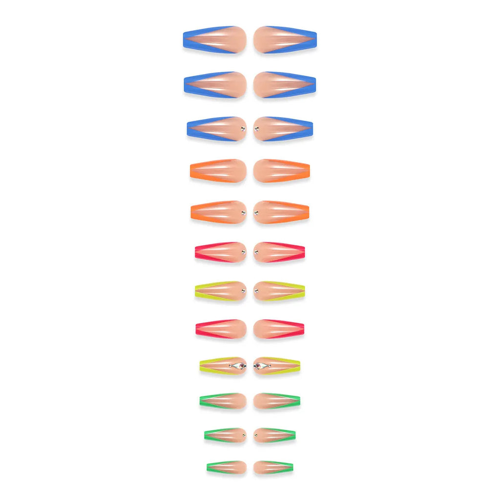Detachable false nail tips with diamond colour French style and red cartoon heart patterns.