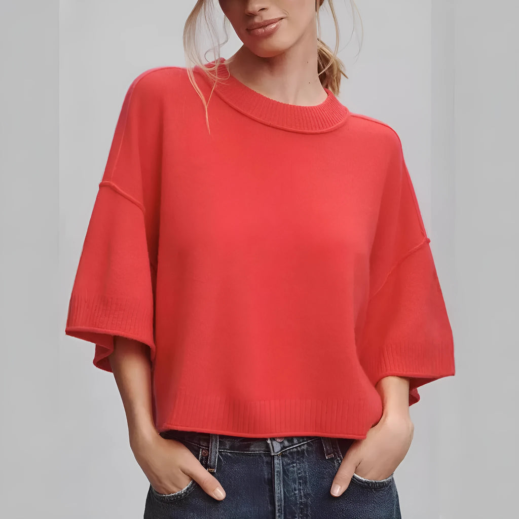 Women's red hot girl style short t-shirt with exposed navel design and regular sleeves