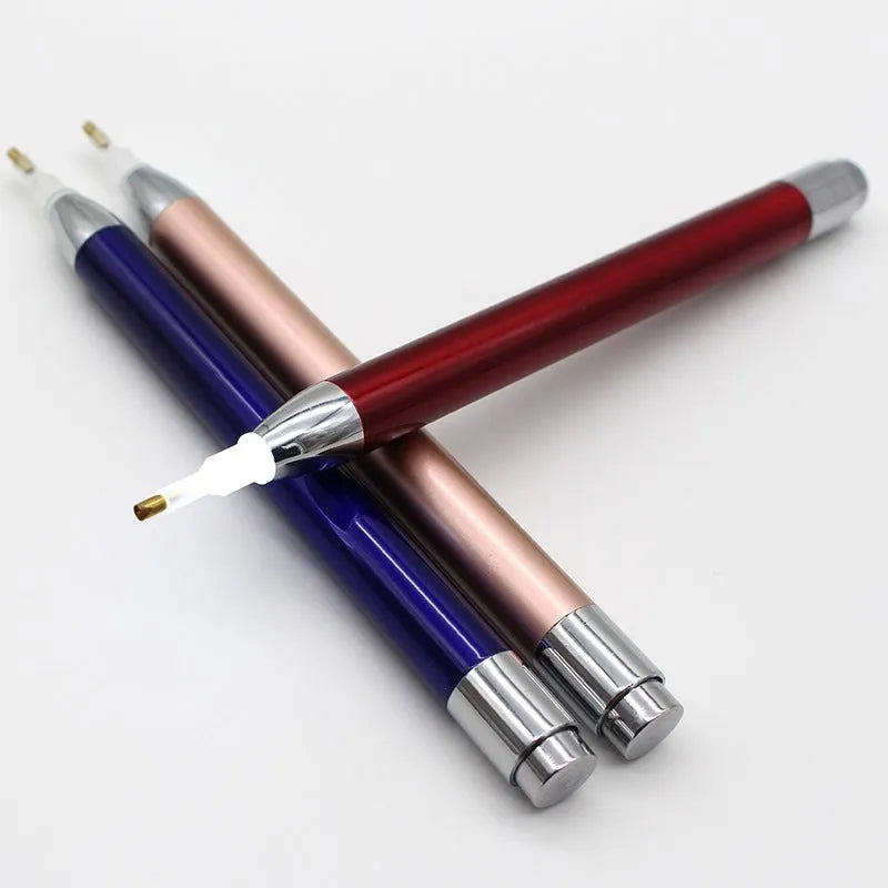 Aluminium alloy luminous single-head drill pen for diamond painting in blue, gold, or red colour