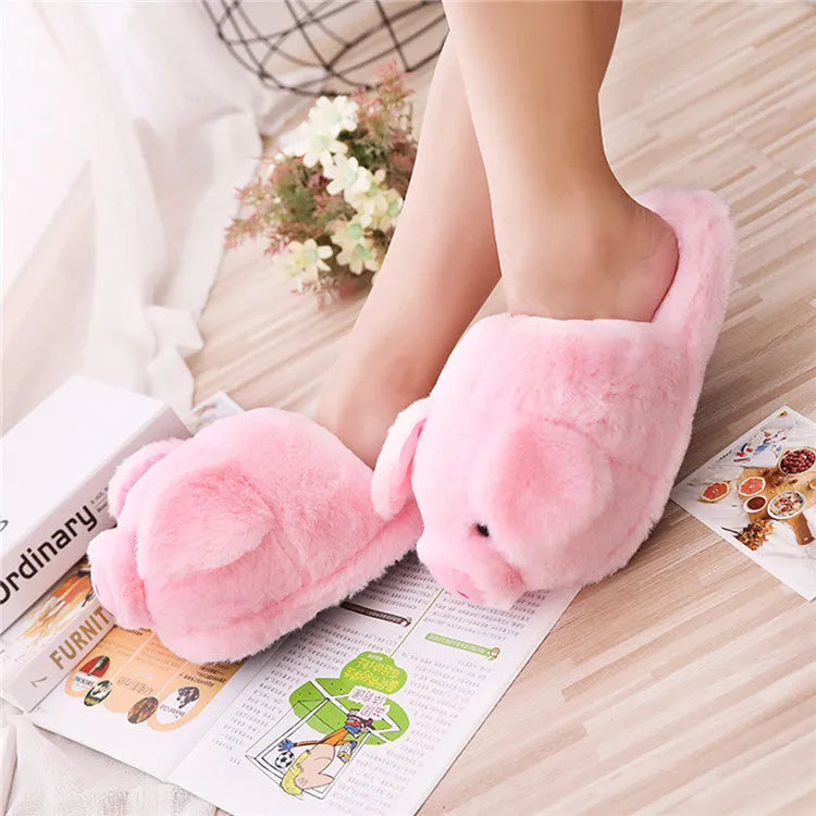 Pink pig floor slippers in short plush material with PP cotton filling for indoor wear