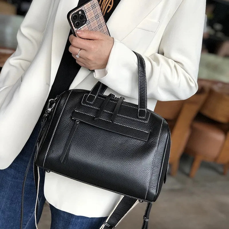 Genuine leather shoulder messenger bag with lychee pattern in horizontal square shape