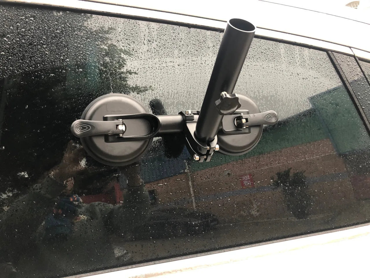 Black ABS off-road car sucker base with round rubber suction cup for vehicle window mounting