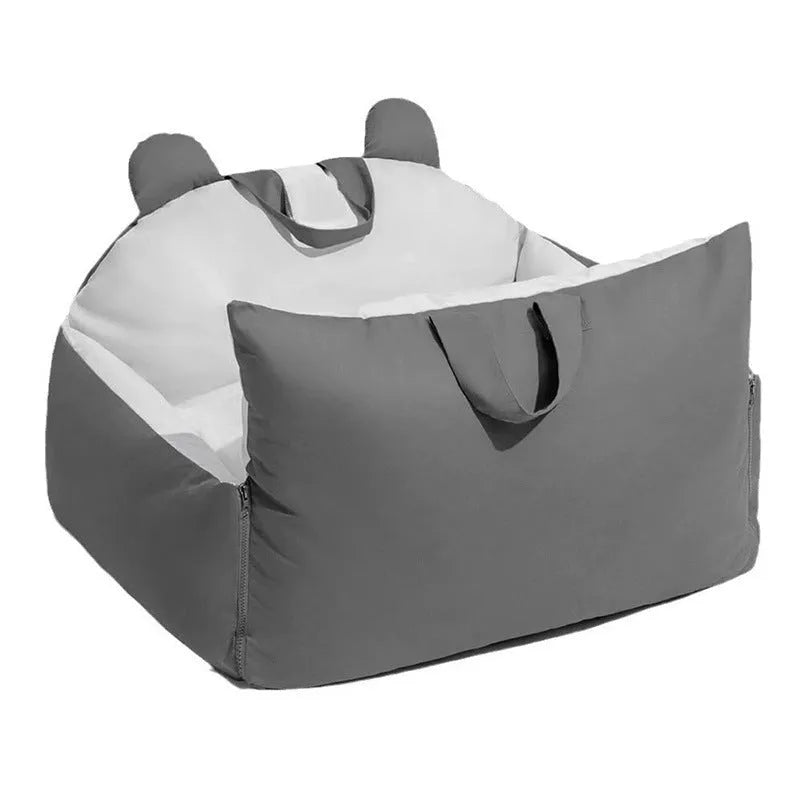 Removable washable dog car kennel in beige, shown in a vehicle boot with size options M and L.