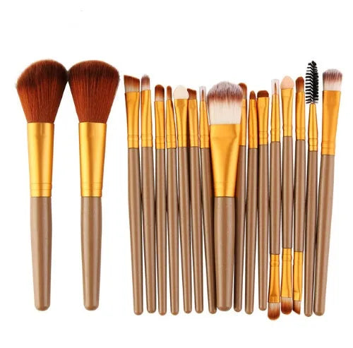 18-piece makeup brush set showing various brush types including fan-shaped brushes for contouring