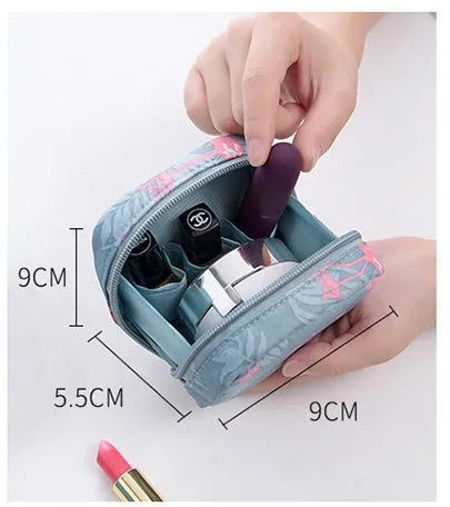 Plain cloth cube-shaped makeup storage bag shown in blue, pink, white, and white-pink colour options.