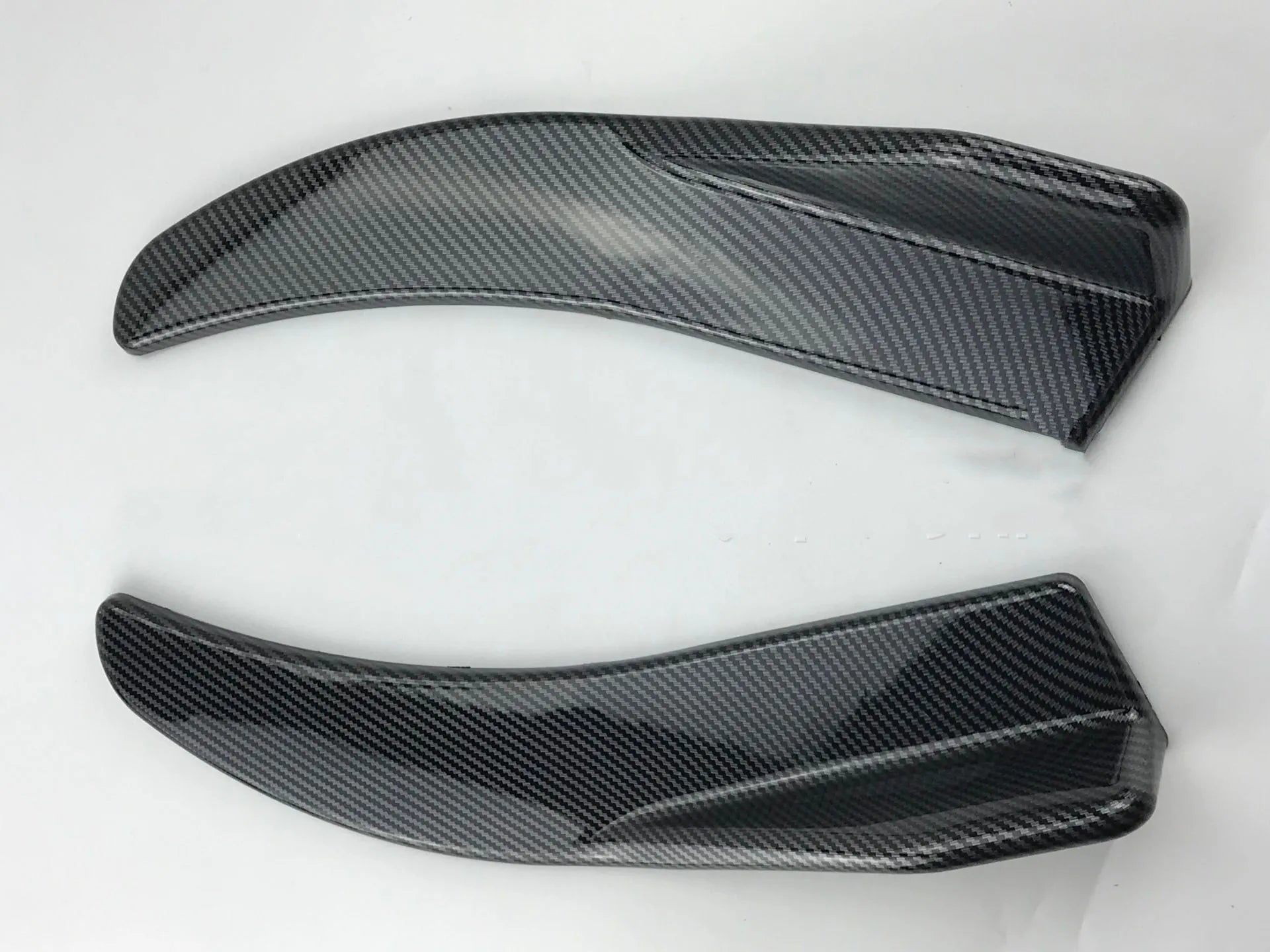 Car front and rear deflector light bar kit for General Motors vehicles with ABS construction