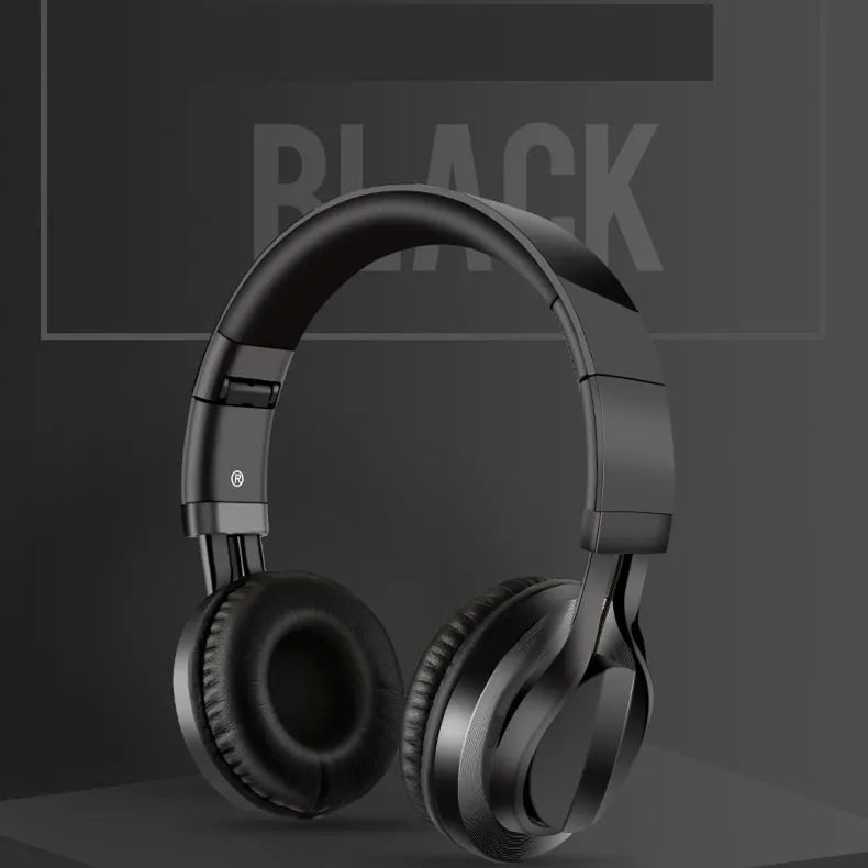 Wired over-ear headphones with microphone for mobile phone karaoke use