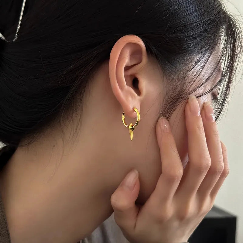 Copper clip-on star geometric earrings with electroplated finish for women's non-pierced jewellery