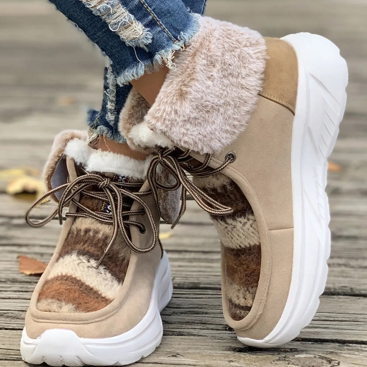 Women's beige lace-up snow boots with suede upper and thermal plush lining