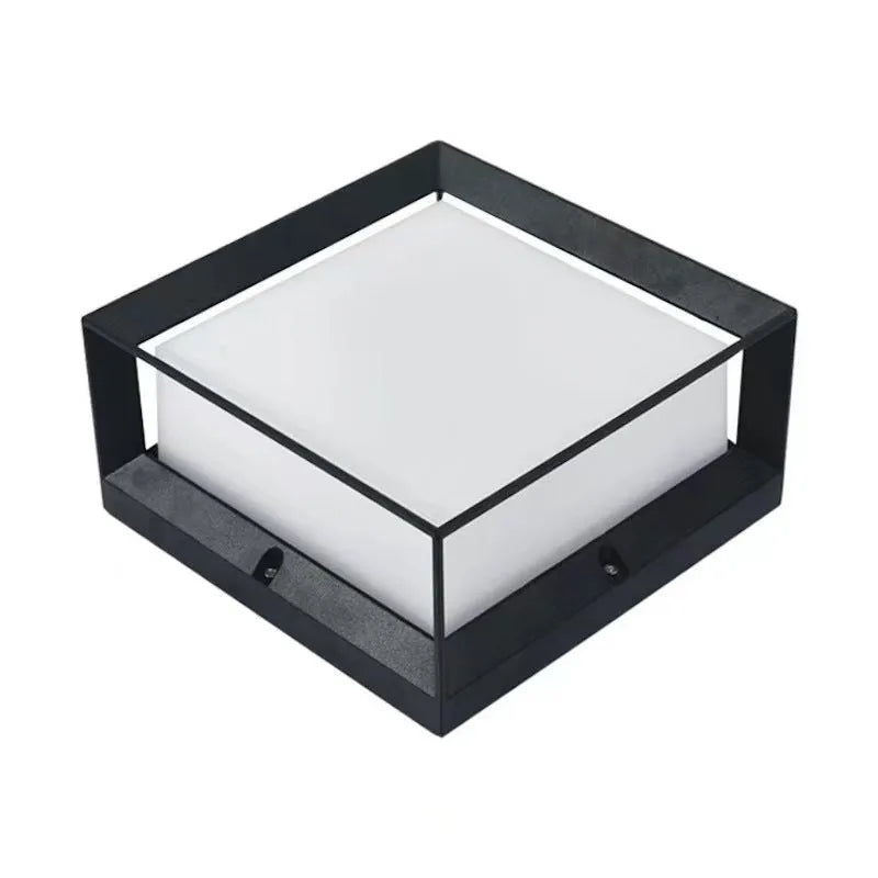 Outdoor solar aluminium column light with IP54 waterproof rating in two size options