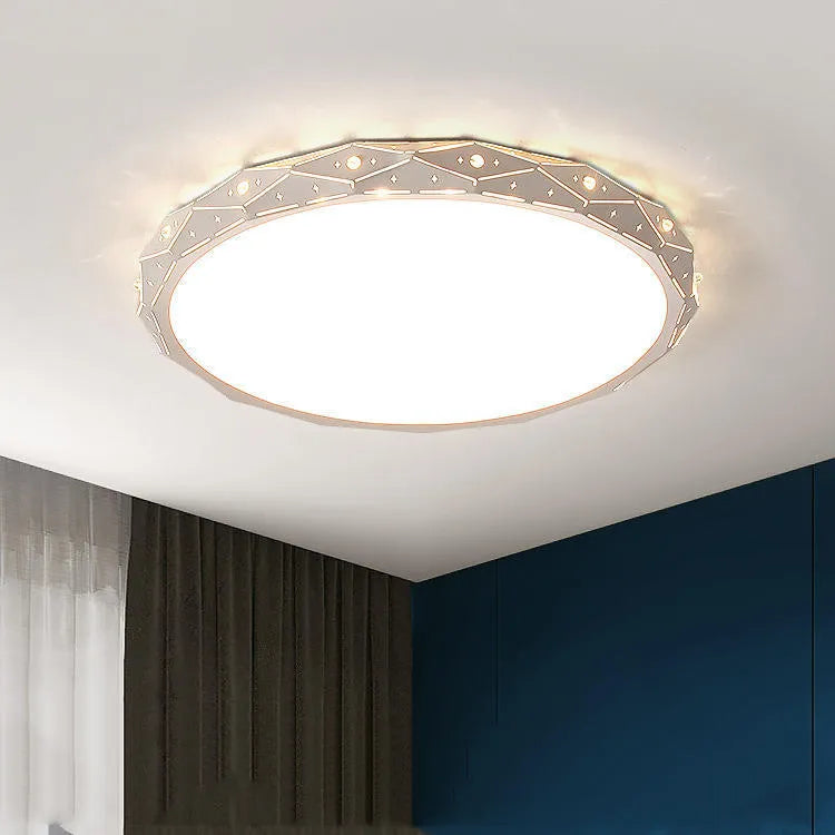 Round iron LED ceiling lamp with black or white frame in multiple diameter sizes