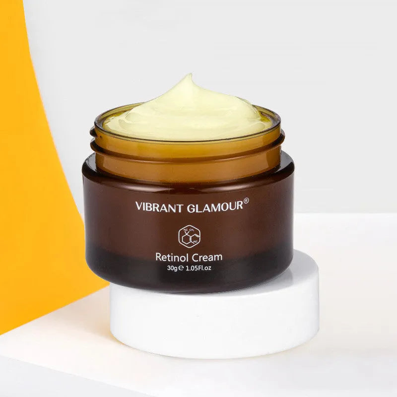 30 ml retinol facial serum bottle for reducing dry lines and fine lines