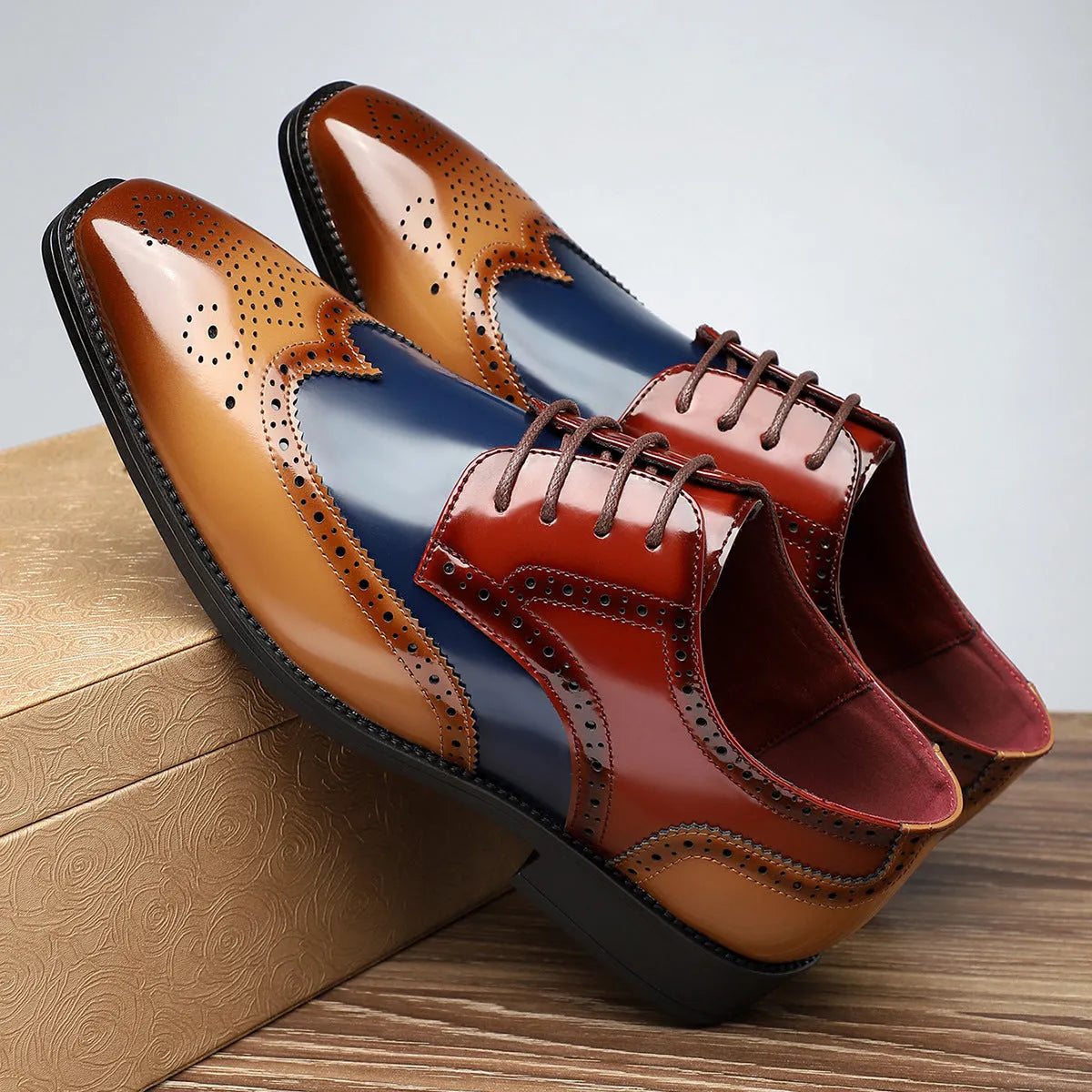 Men's retro British leather shoes with pointed toe and carved detailing, available in five colours, sizes 39-48